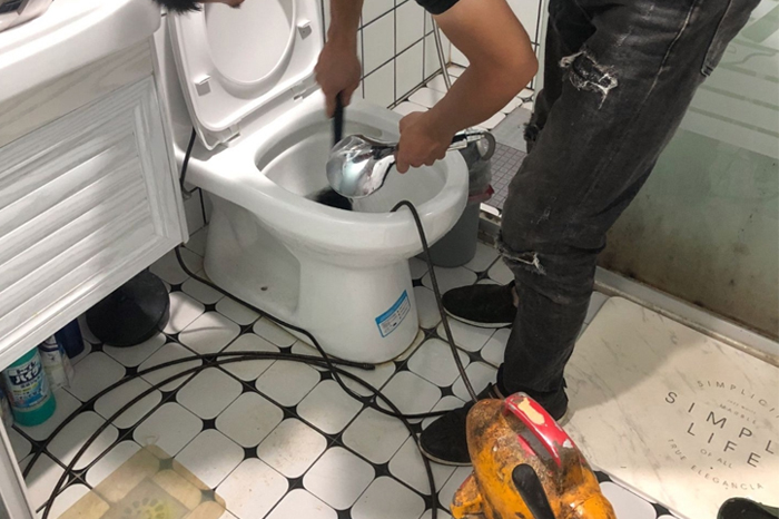 盘龙疏通下水道